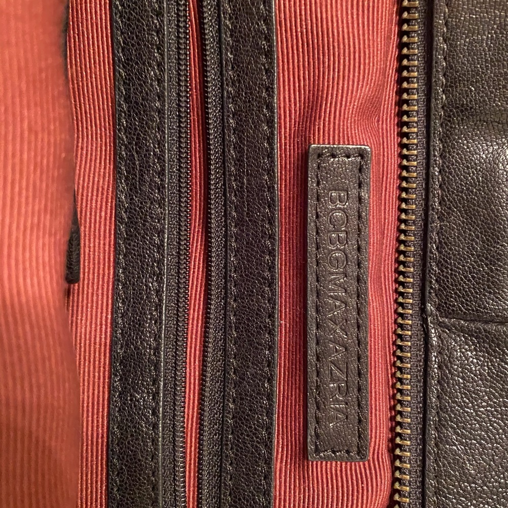 BCBG MAXAZRIA Black leather bag metal chain straps - Picture 11 of 13